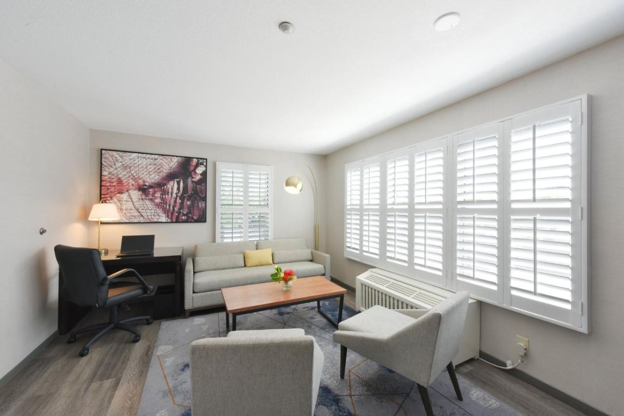 Hotel Indigo Napa Valley By Ihg Екстер'єр фото