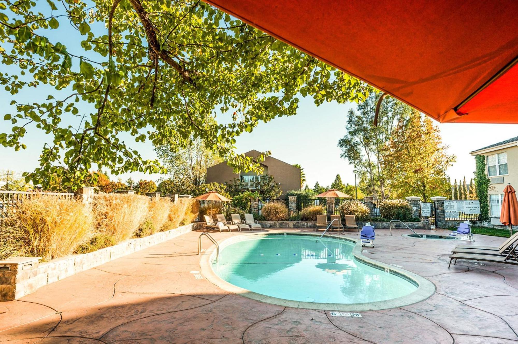 Hotel Indigo Napa Valley By Ihg Екстер'єр фото